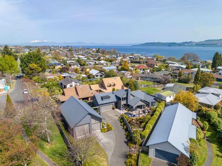 7 Haines Grove Taupo_28