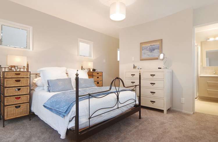 2/19 Waiatarua Road Remuera_9