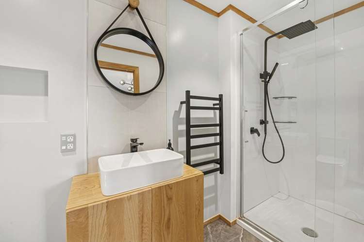 20 Malvern Road Okere Falls_12