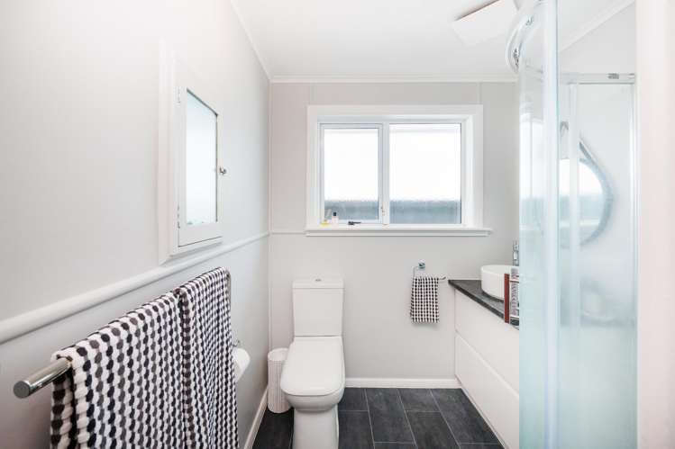 2 Belfast Place Roslyn_9