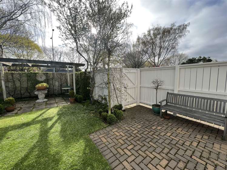 275 Memorial Avenue Burnside_19