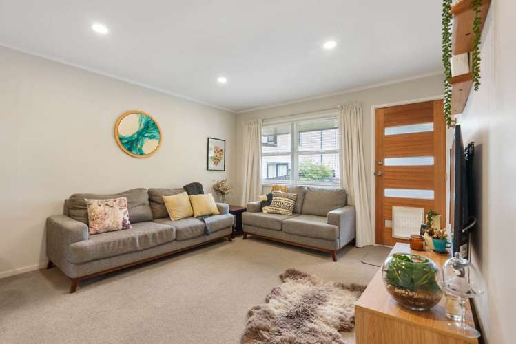 2/40 Eskdale Road Birkdale_17