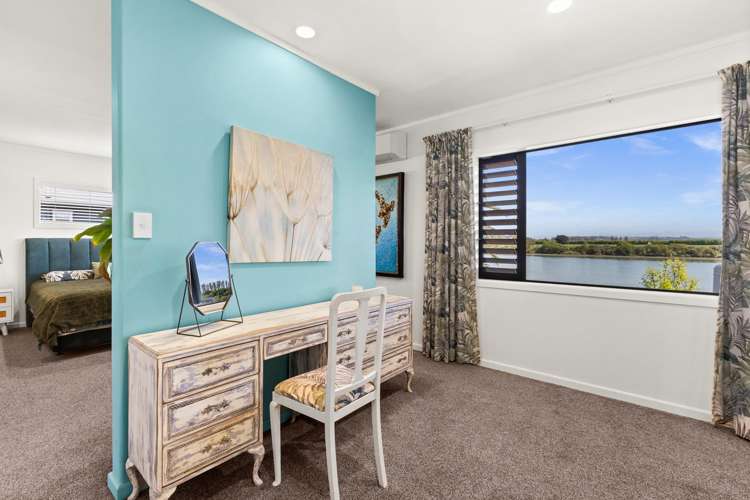 17 Old Ferry Road Clive_7