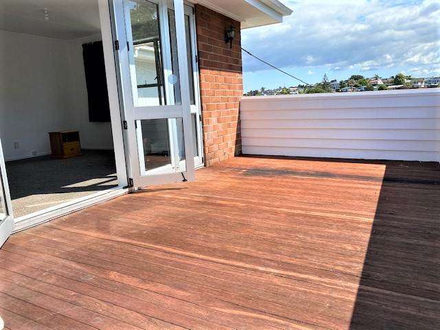 1 Phillip Parade Forrest Hill_2