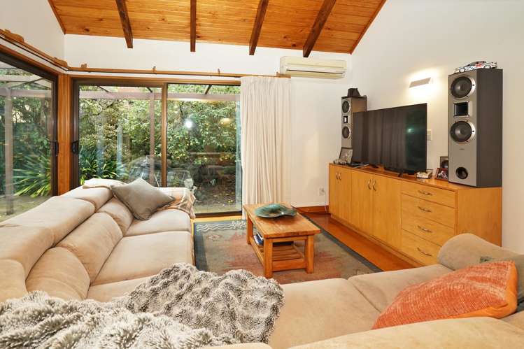 12 Cooper Place Chedworth_6