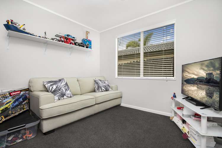 2/13 Perendale Close Somerville_10