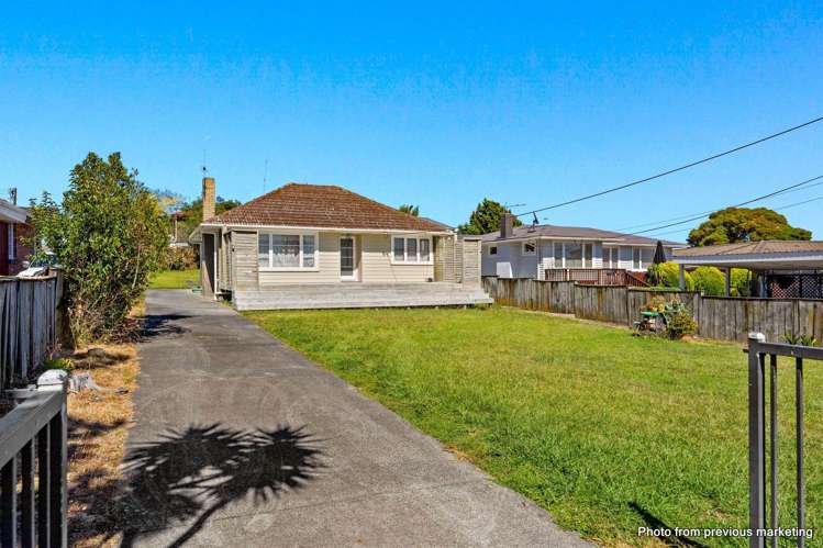 4 Duncan Avenue Te Atatu South_16