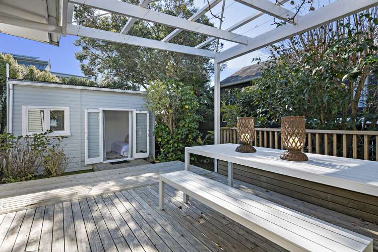 1/1a Scarboro Terrace Murrays Bay_10