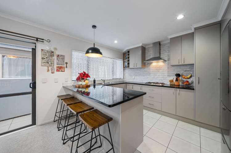 3 Bezar Place Flat Bush_25