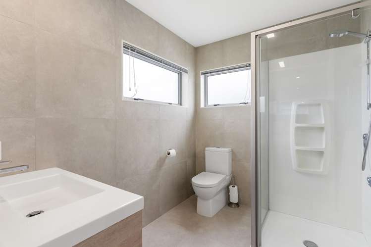 27 Riria Crescent Takanini_15