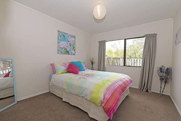 9/390 West Coast Road Glen Eden_11
