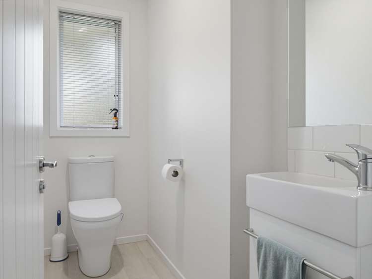 1A Clifford Place Amberley_21