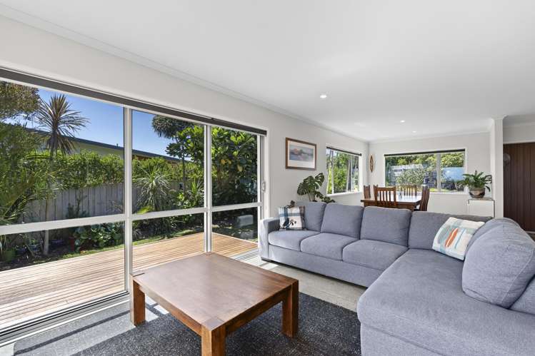 5d Tui Grove Oakura_8