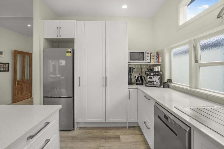 25 Hinau Street Eastbourne_8