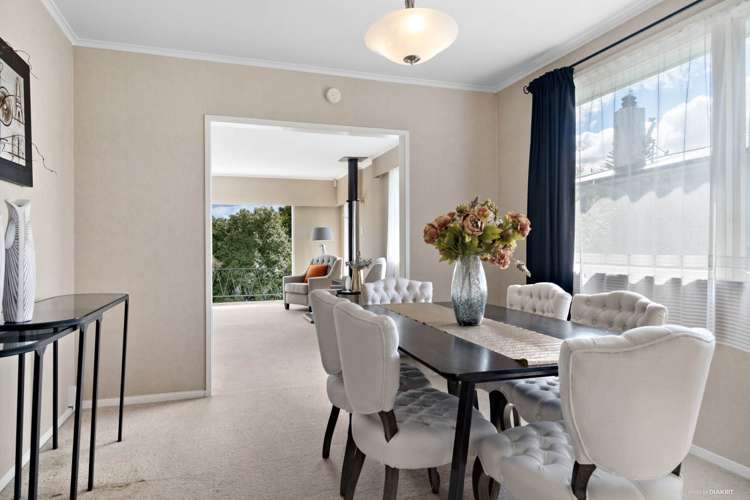 63 Royal View Road Te Atatu South_11