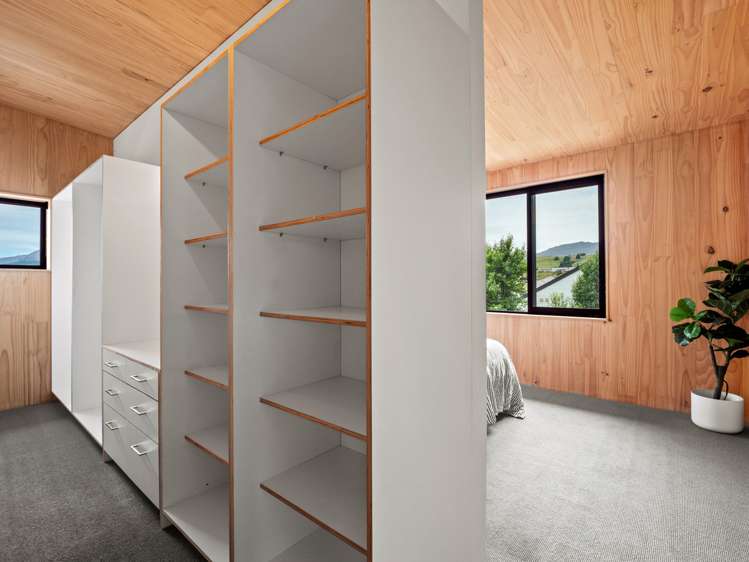 66 Risinghurst Terrace Lower Shotover_16