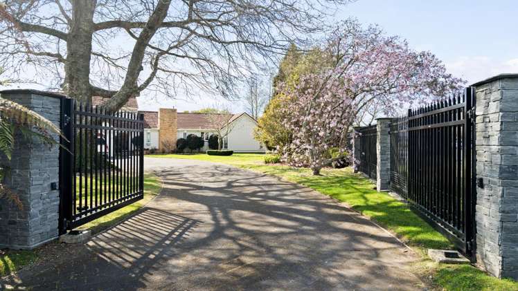 6 Cooper Avenue Holdens Bay_39