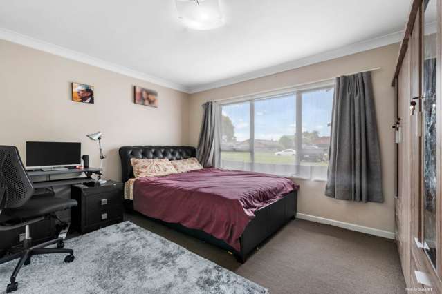 2/44 Latham Avenue Pakuranga_4