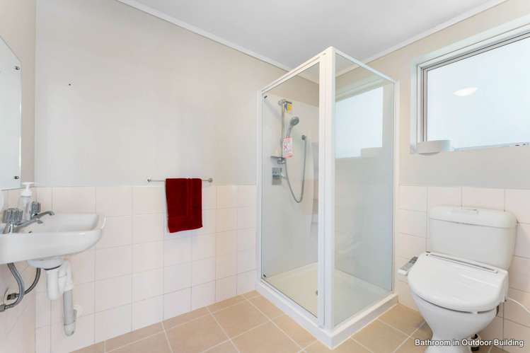 306 Glengarry Road Glen Eden_28