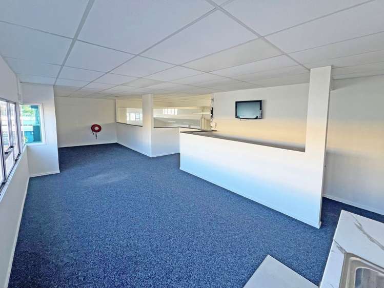 Unit 6/194 Moore Street Howick_5