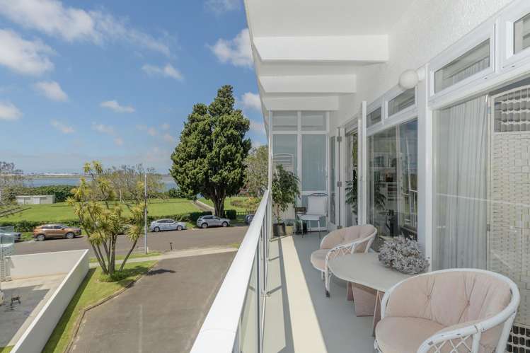 6/22 Cliff Road Tauranga Central_2