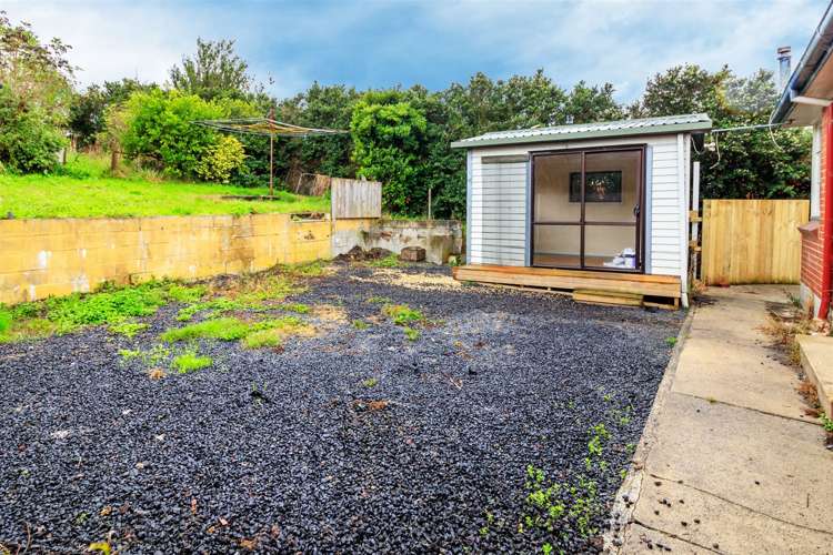 65 Panmure Avenue Calton Hill_14