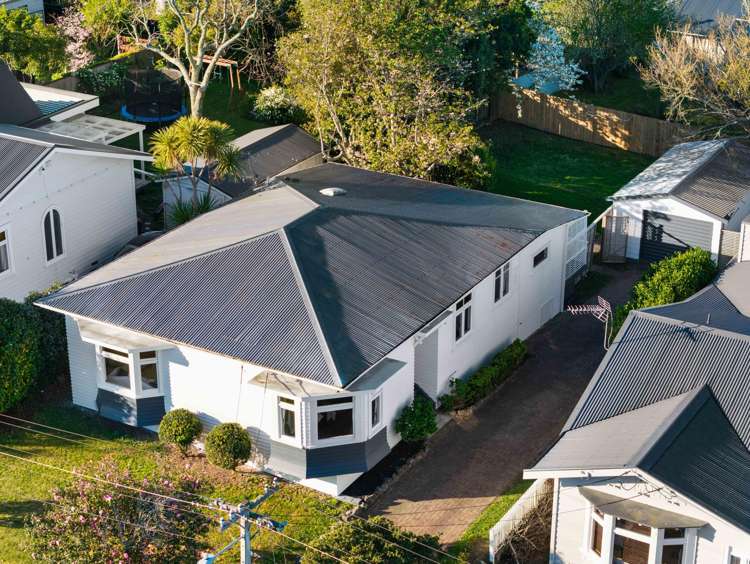 15 Chatham Avenue Mount Albert_31