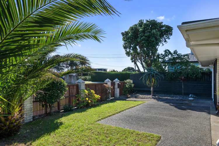 96 Manly Street Paraparaumu Beach_11