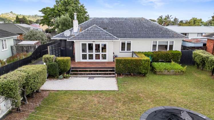 1/74 Sutton Crescent Papakura_15