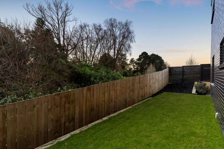 33 Meg Lane Glen Eden_7