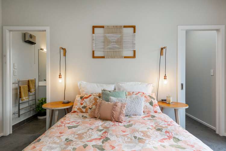 24 Catalina Crescent Burleigh_18