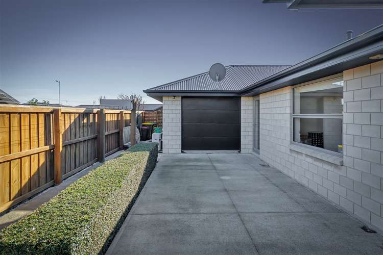 13 Dunlop Crescent Rolleston_16