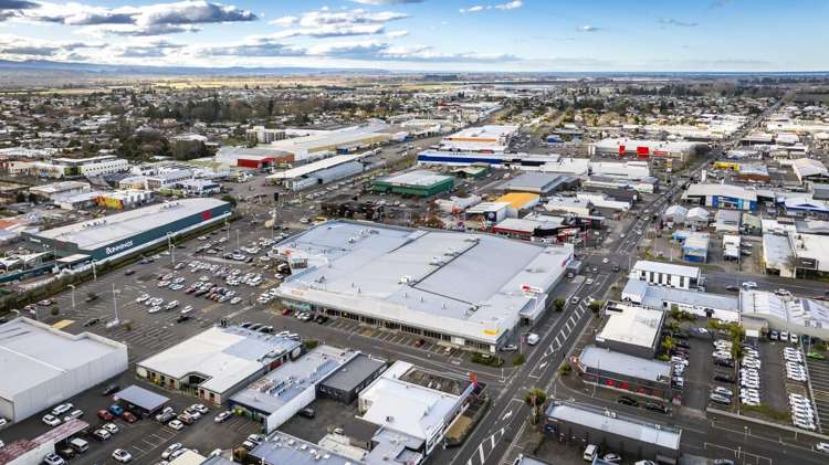 221 Russell Street North Hastings Central_12