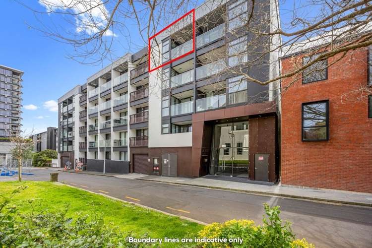 418/9 Madeira Lane_1