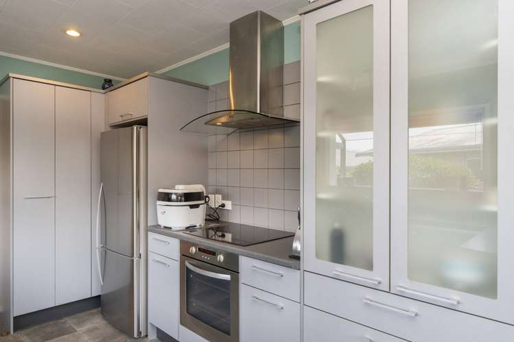 7 Cornwall Place Stoke_9