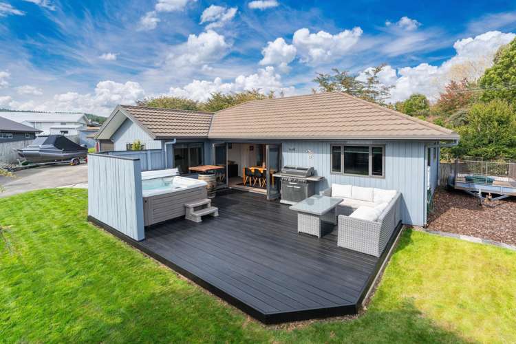 19 Brompton Close_1