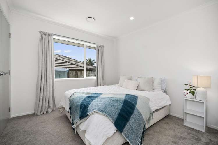 1 Benmore Crescent Pyes Pa_15