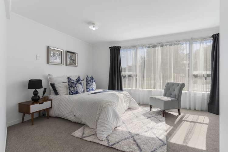 25 Riverpark Crescent Henderson_11