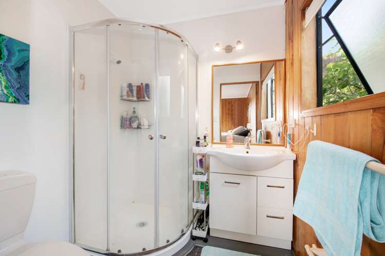 2 Hand Road Helensville_14