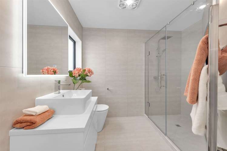 22 Koromeke Street Flat Bush_24