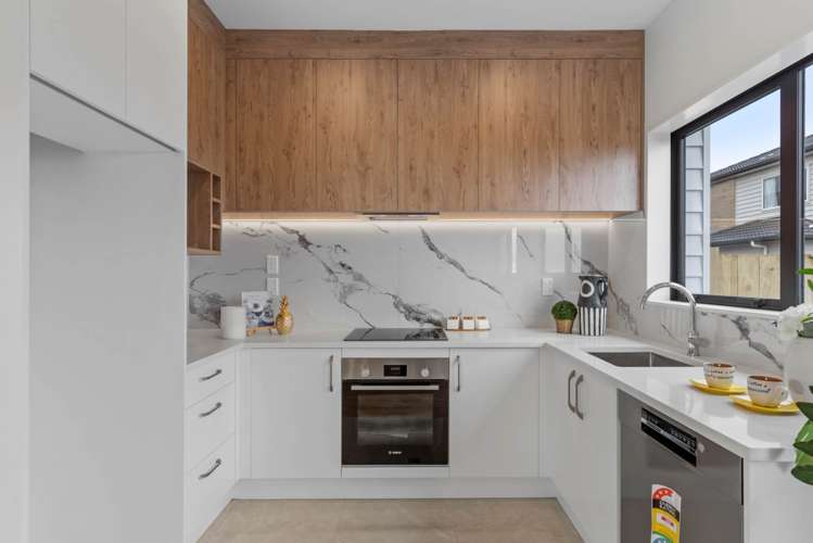 85B Stancombe Road Flat Bush_1