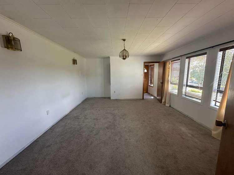 11 Jasmine Place Blockhouse Bay_16