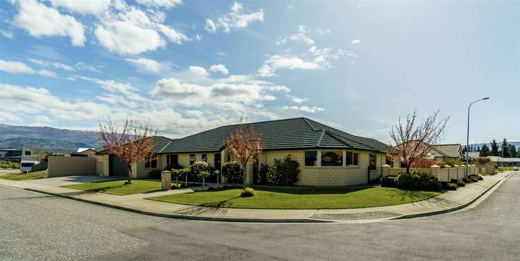 10 Larch Crescent Alexandra_5