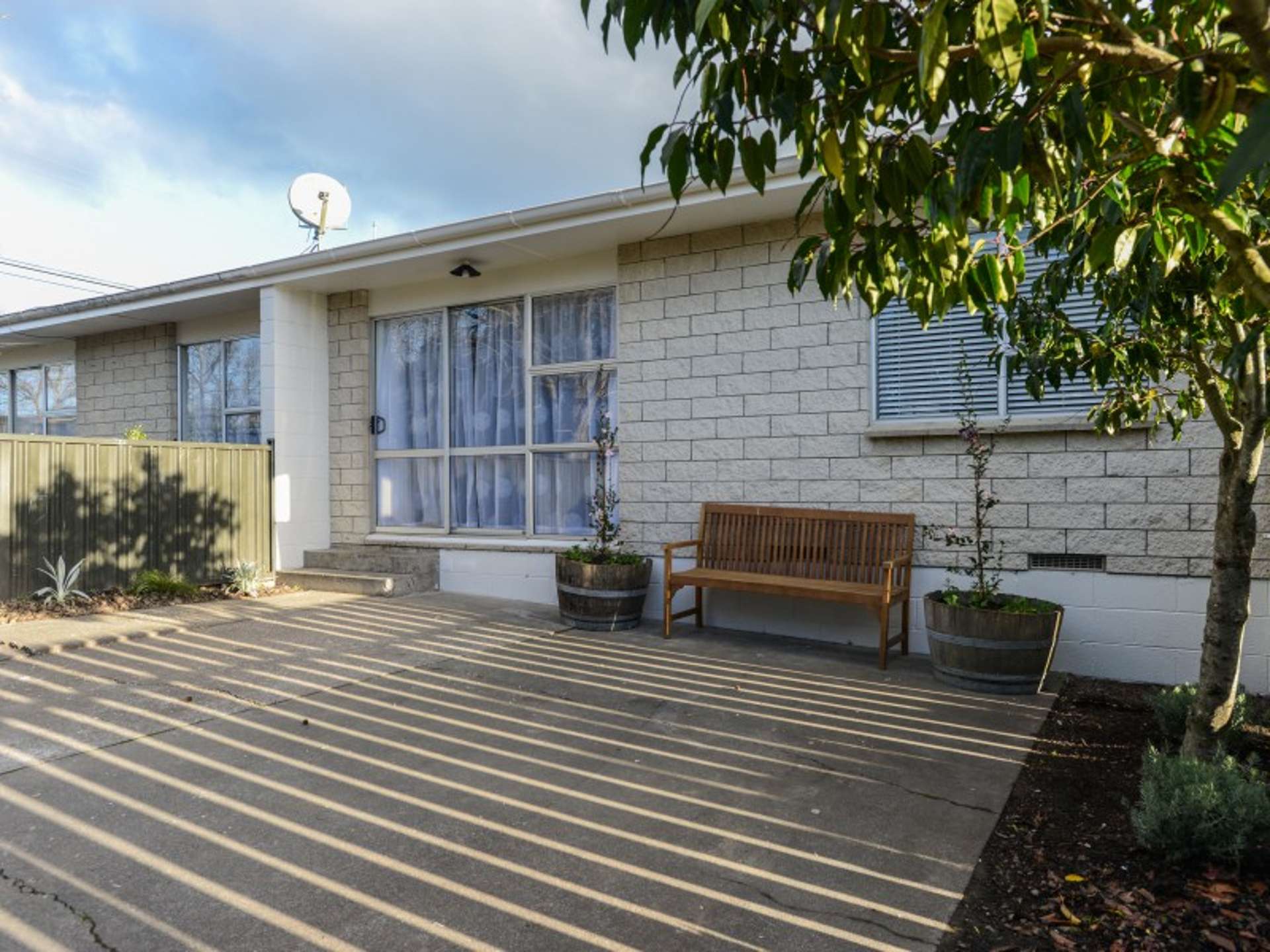 2/50 Middle Road Havelock North_0