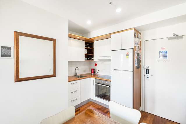 7d/82 Wakefield Street Auckland Central_1