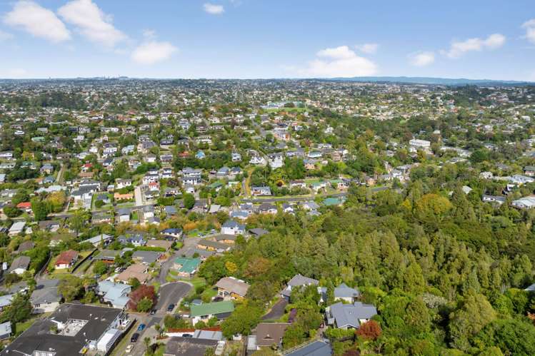 1/9 Relko Crescent Torbay_26