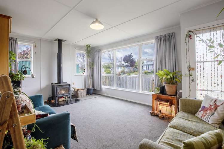 6 Rangipoia Place Turangi_4