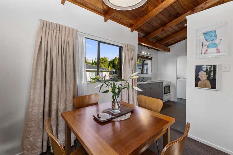 1/29 Tirimoana Road Te Atatu South_9