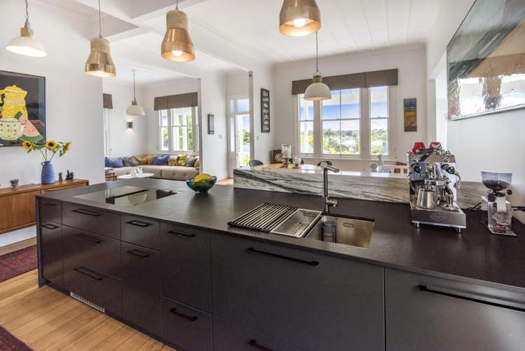 38 Albert Road Devonport_2