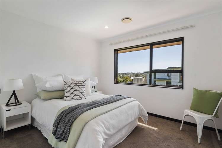 1/870 Beach Road Waiake_15